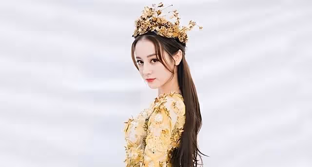 迪麗熱巴太厲害了,被評為2023全球最美女演員,引爆全球娛樂頭條