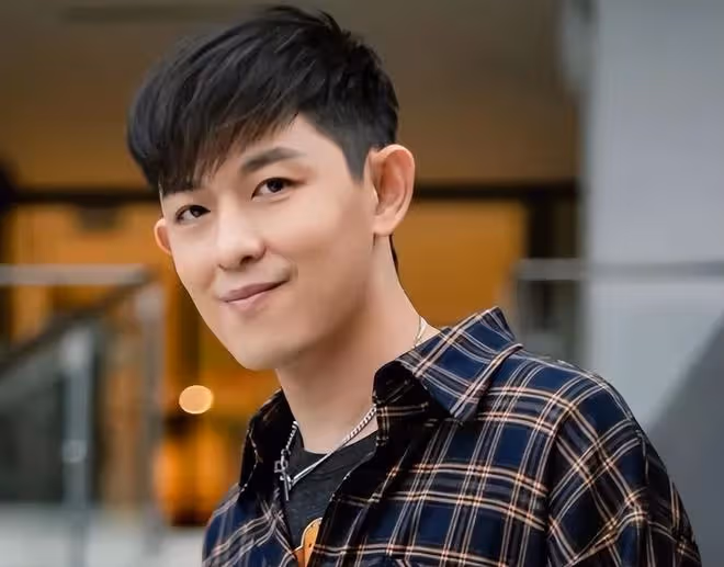 恭喜!40歲男星在小S節目中求婚成功,女友是交往半年小10歲空姐
