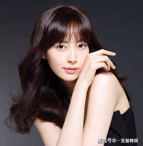 李奈映時隔四年拍戲 網友讓其丈夫元斌也回歸 被譽為圈內佛系夫婦