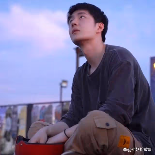 王一博多部新片定檔,熱烈暑期上映,再度搭檔影帝讓人羨慕