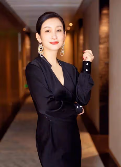 相貌平平卻出演古裝絕世大美女,哪一位你最無法忍受!