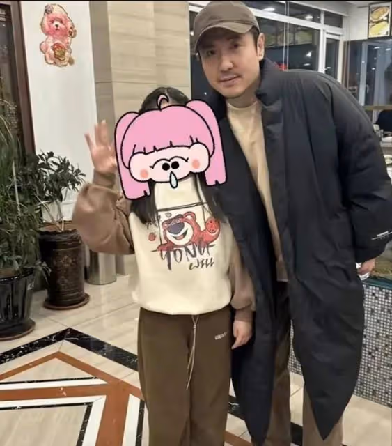 常遠小舅子大婚,主婚人沈騰致辭笑翻全場,一個動作暴露真實人品