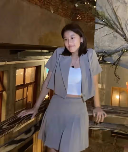 孫芸芸被曝澳洲買豪宅當陪讀媽媽,賈靜雯卻曾同意梧桐妹當明星