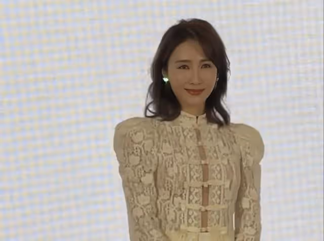 香港知名凍齡女神或將復出!淡出幕前做醫美生意,身家一度暴漲