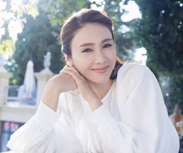 香港知名凍齡女神或將復出!淡出幕前做醫美生意,身家一度暴漲