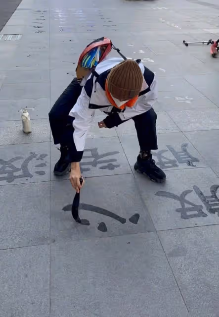 孫儷為大提琴考級做準備,曬練習美照打趣:不要一緊張拉出豬叫聲