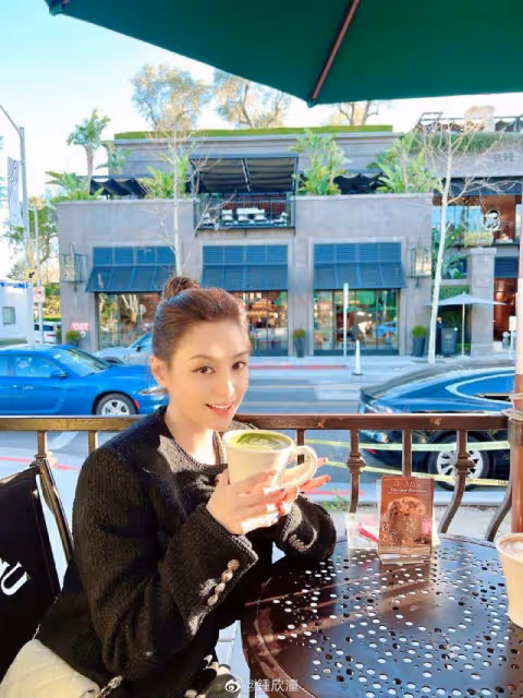 阿嬌社交平台大曬旅行照，美顏過度被網友吐槽失真：不美顏更美