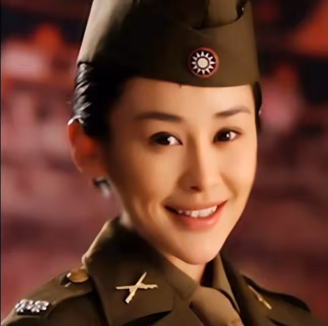 個個頂著一張「科技臉」，這5位整容女星，別出來侮辱觀眾了！