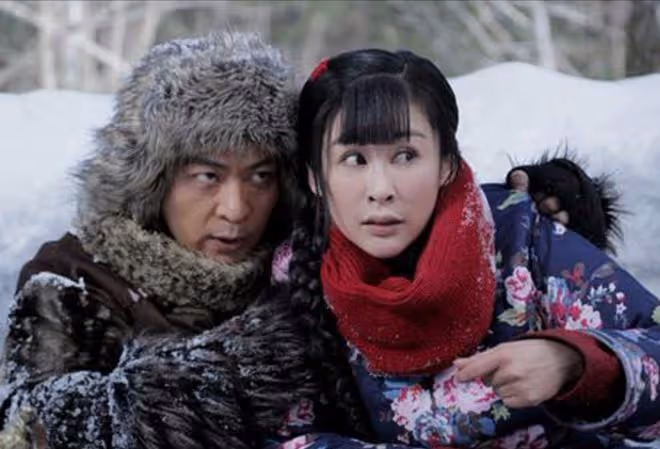 個個頂著一張「科技臉」，這5位整容女星，別出來侮辱觀眾了！