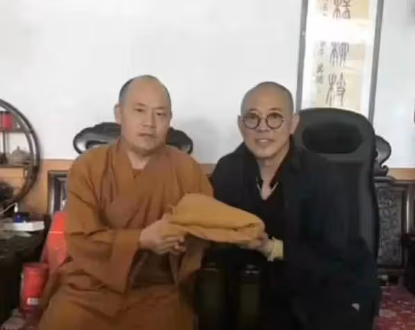 李連杰自曝信佛原因：無法滿足自己和家人的精神需求，內心很痛苦