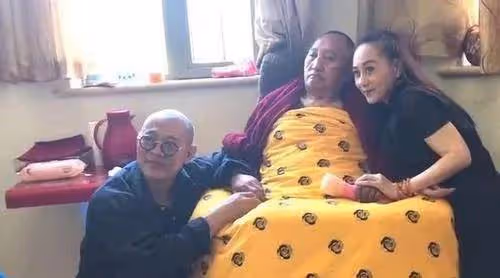 李連杰自曝信佛原因：無法滿足自己和家人的精神需求，內心很痛苦