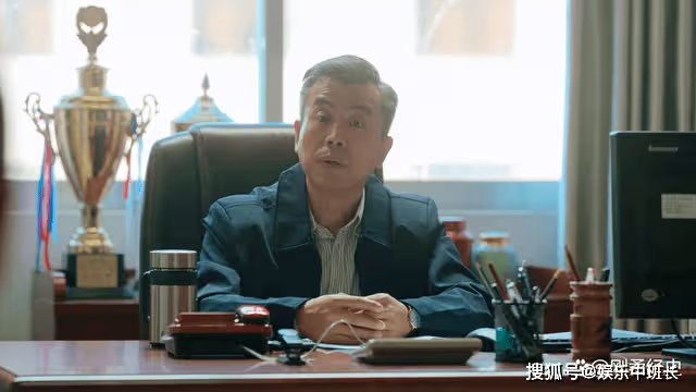 《風雨送春歸》:從《狂飆》開始,怎麼地市級領導班子都是瘸腿的