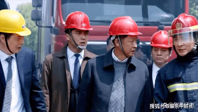 《風雨送春歸》:從《狂飆》開始,怎麼地市級領導班子都是瘸腿的