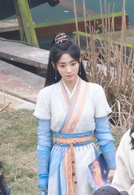 《武庚紀》女主選對了,邢菲二搭任嘉倫是賣點,妝造在線元氣滿滿