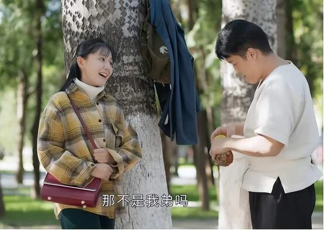 薩日娜問熱依扎:為何會出演《情滿九道彎》葉菲?熱依扎回復超好笑