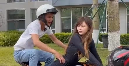 太意外了!痞幼放棄幾十萬的日變現額宣布停更,自稱身體出現問題