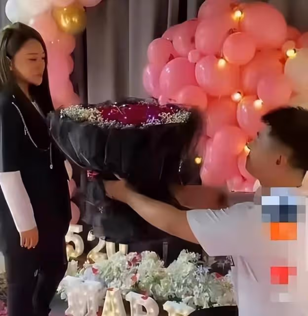 鄉愛趙四兒子官宣結婚！新娘大眼瓜子臉顏值高，被曝已懷孕3月