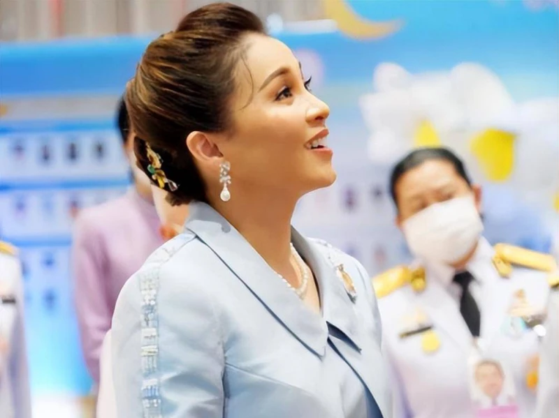 蘇提達幸福獨享極致優待,詩妮娜復寵時機待定,或將沾光前王儲妃