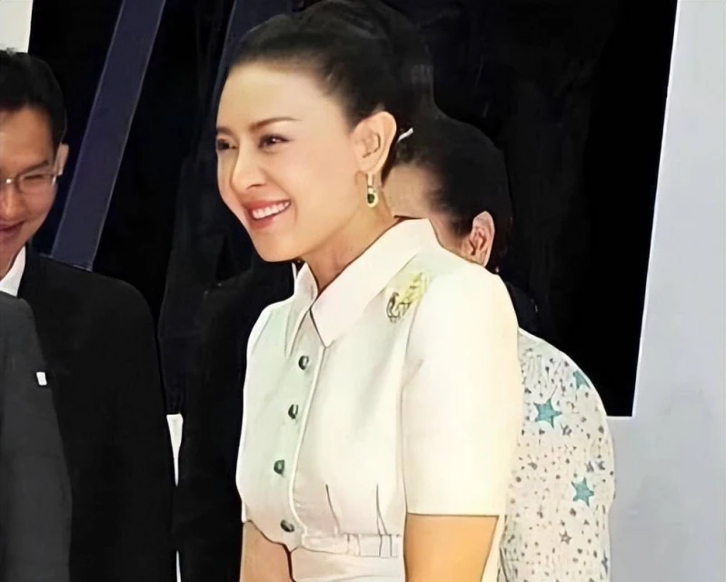 蘇提達幸福獨享極致優待,詩妮娜復寵時機待定,或將沾光前王儲妃