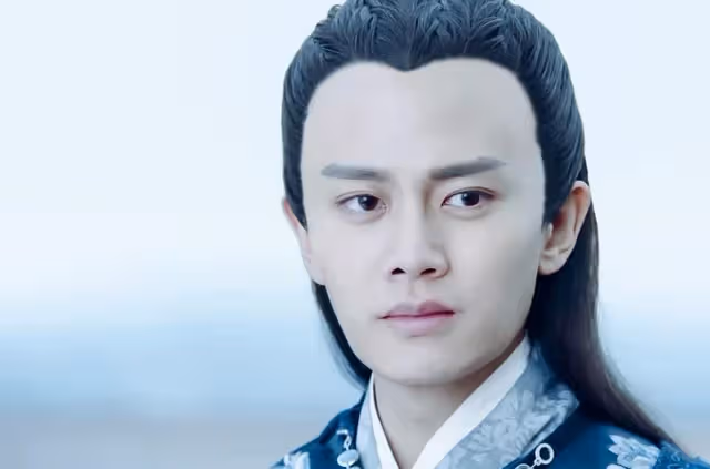 人氣演員任嘉倫,爆紅時官宣戀情,如今憑實力吸粉無數!