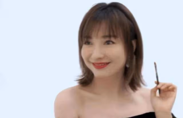 2023年女明星集體臉崩!劉詩詩大變樣,童謠被嘲小老太,楊紫老氣