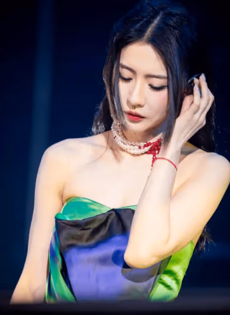 突發！「星夢一姐」開演唱會發生嚴重意外！耳膜險聾急入院！