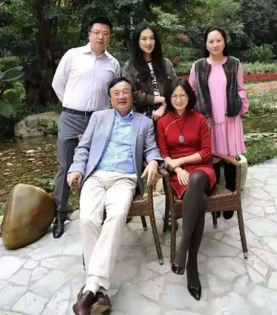 「愛國商人」任正非,因200萬與妻子離婚,3個女兒卻有三個姓氏
