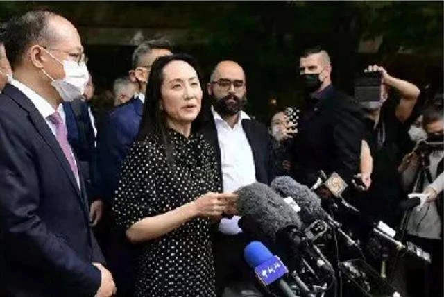 「愛國商人」任正非,因200萬與妻子離婚,3個女兒卻有三個姓氏