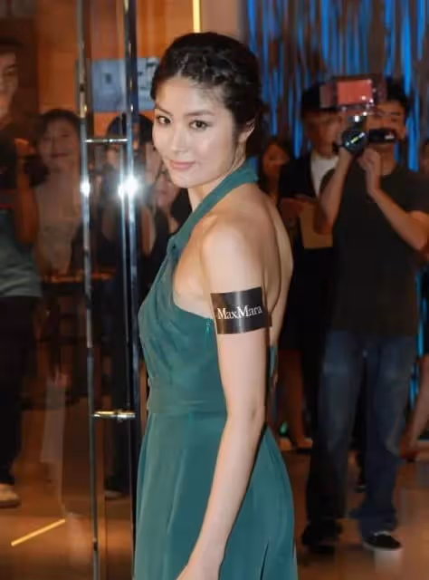 鍾楚紅陳慧琳李玟同框，明艷端莊相輔相成，三個女人造就視覺盛宴