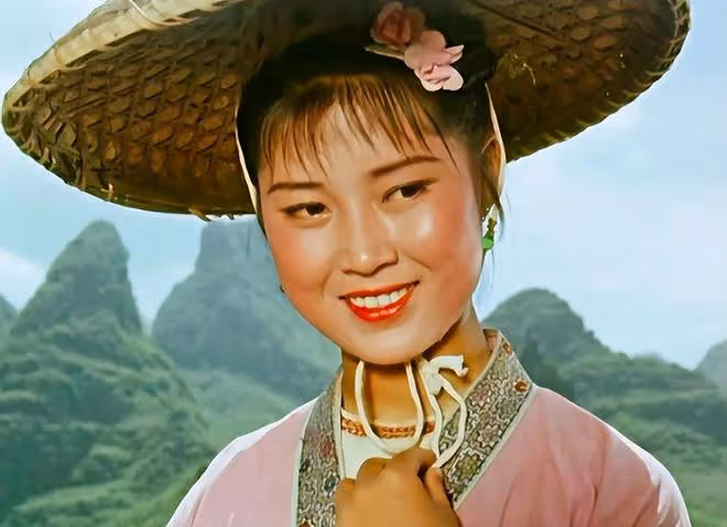劉三姐病危原因公開，丈夫何有才透露：愛子雁飛一年前不幸離世