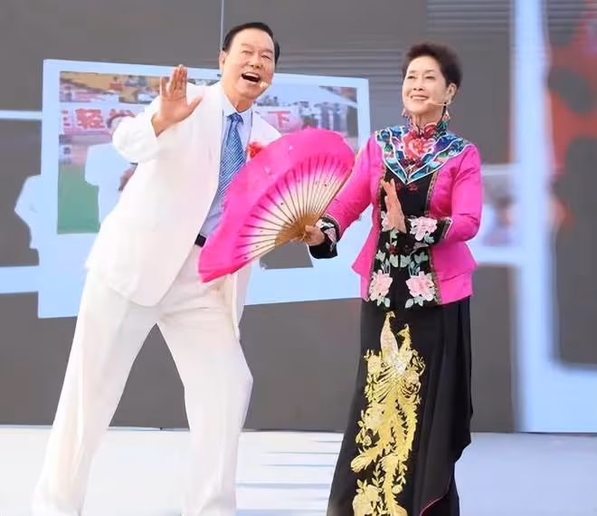 劉三姐病危原因公開，丈夫何有才透露：愛子雁飛一年前不幸離世