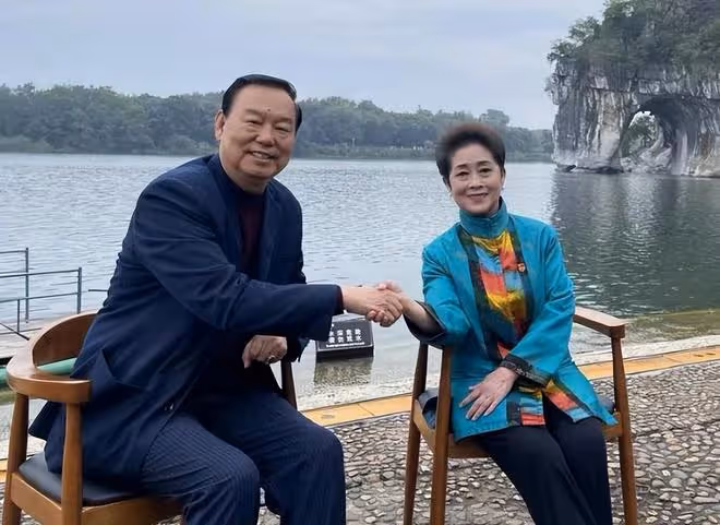 劉三姐病危原因公開，丈夫何有才透露：愛子雁飛一年前不幸離世