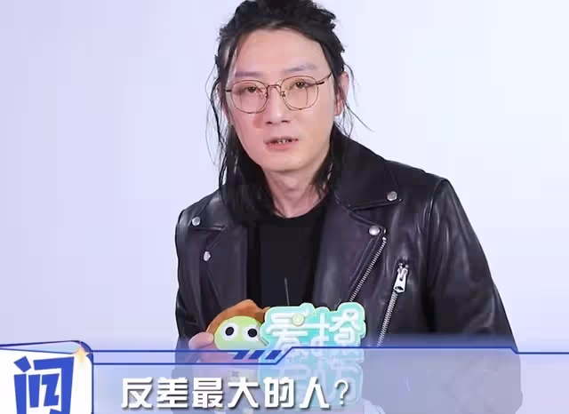 蘇小玎透露張頌文劇組真實為人,和劇中人物性格反差大