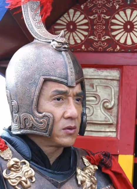成龍:和娜扎新片開拍,網友調侃上演爺孫戀,兩人年紀跨度太大了