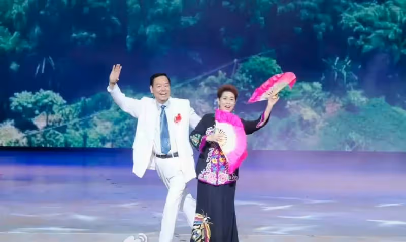 「劉三姐」黃婉秋病危昏迷,1月剛滿80歲,其丈夫透露正在搶救