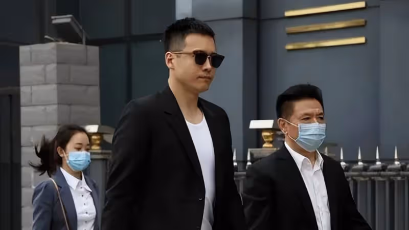 高雲翔曬照，粉絲激動叫「老公」，口碑一夜扭轉，這是要復出了？