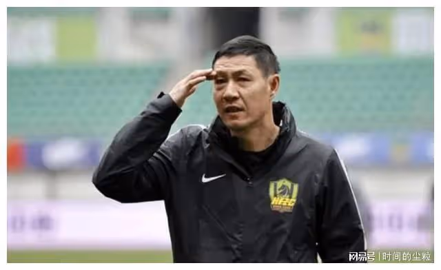 歌手甘萍與黎兵文體聯姻,卻被歌迷斥責,在國外生女兒現在如何了