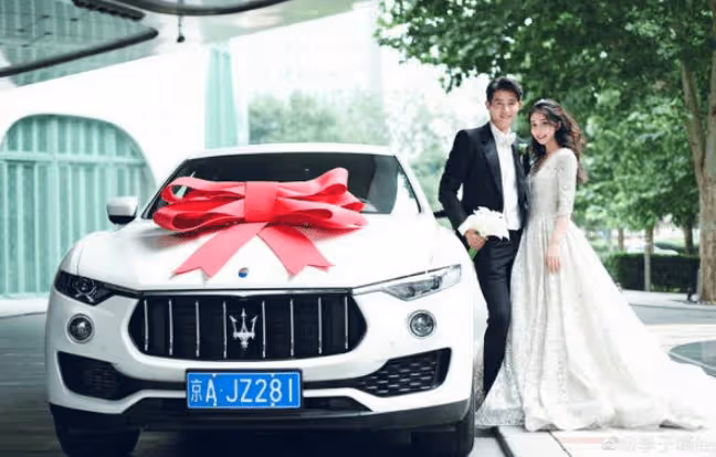 曝古裝男演員婚內出軌,趁著女星太太懷孕偷腥,李子峰情形吻合