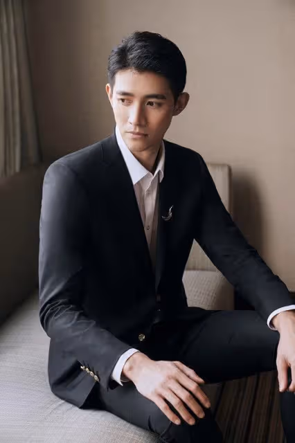 曝三字男演員孕期出軌,與老婆疑似離婚未公開,扒細節李子峰躺槍