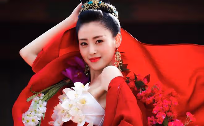 曝三字男演員孕期出軌，與老婆疑似離婚未公開，扒細節李子峰躺槍