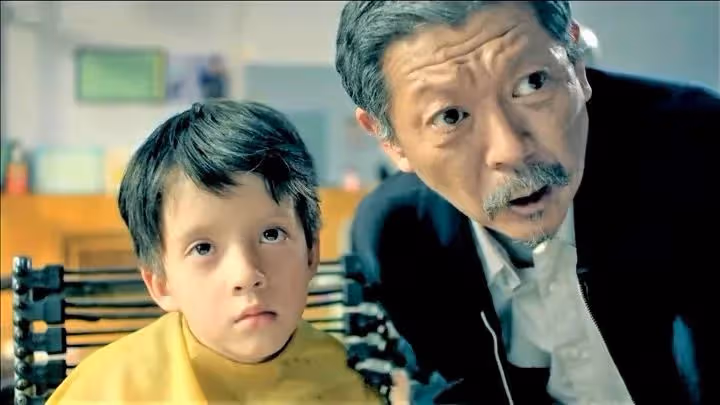 羅京民:演了半輩子配角50歲才出名,用一個獎盃打臉高片酬明星