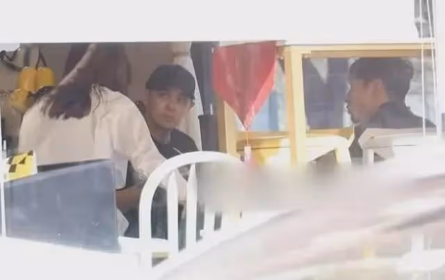 林志穎約會歐弟,生圖曝光真實狀態,嚼東西時五官不協調像小老頭