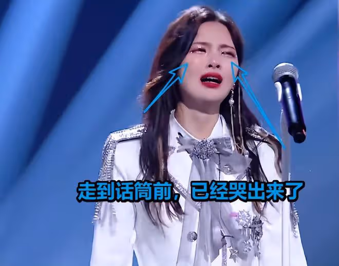 噘嘴瞪眼、五官亂飛、台詞不清，這些「文盲明星」終於藏不住了