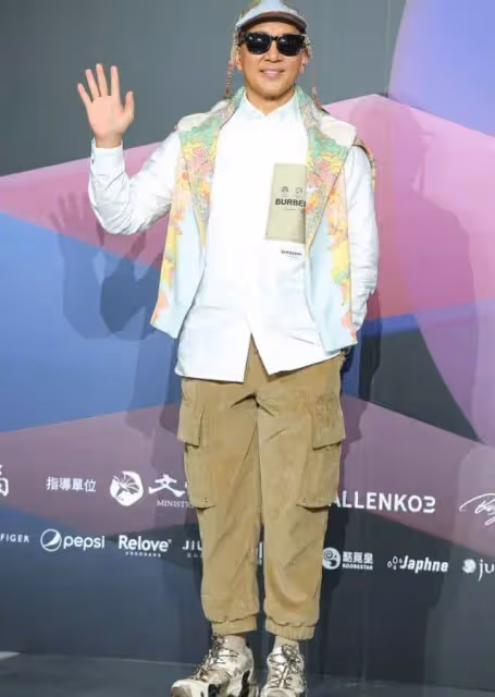 大S再發聲霸氣護夫，透露「歐巴心情平靜」，正在家裡好好做音樂