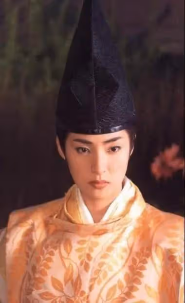 日本紅樓夢《源氏物語》為什麼要找個女人飾演光源氏