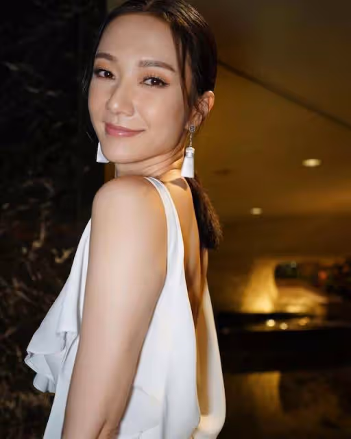 TVB前花旦公開大曬衣帽間，四萬的名牌包，考慮四年才購買