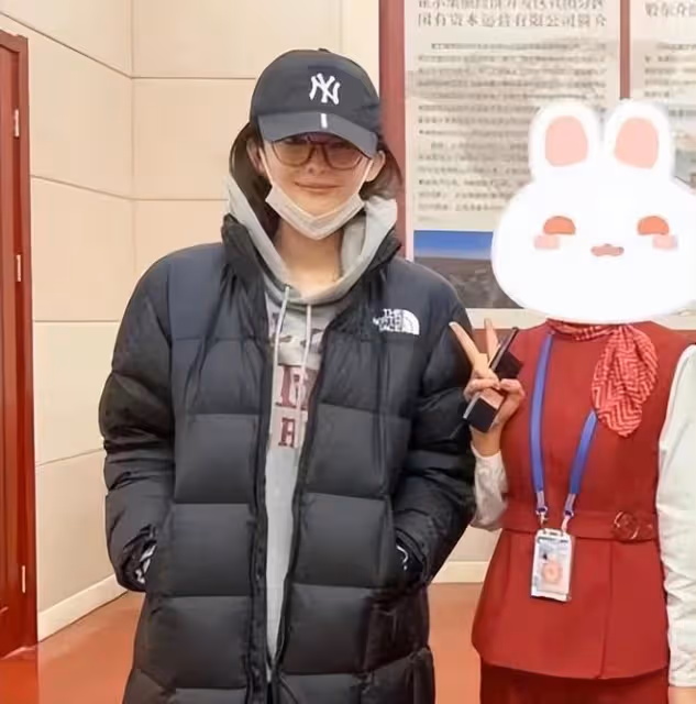 69歲成龍拍《神話2》,或與30歲娜扎演情侶,爺孫戀慘遭網友嘲諷