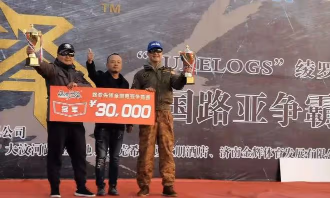 英雄走好!網紅王大蔥因火場救人去世,呼吸道遭受灼傷,痛苦離世