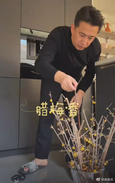 孫莉曬一家五口幸福日常,多多淑女弟弟鬼馬,多妹濃妝卷髮超個性