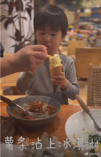 孫莉曬一家五口幸福日常,多多淑女弟弟鬼馬,多妹濃妝卷髮超個性